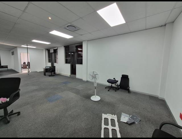 331M² OFFICE TO LET IN RIVONIA